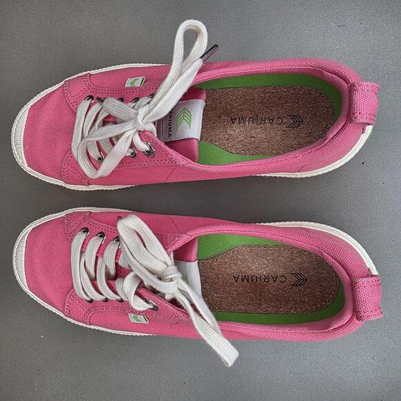 Cariuma Oca low canvas pink sneaker women's 9 - Picture 3 of 8